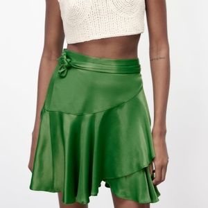 Zara Short Wrap Skirt in Green